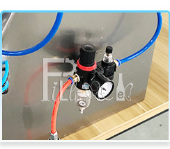 2 teste possono riempire l'attrezzatura per macchine gassate semiautomatiche 330ML 90mm