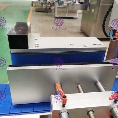 SUS304 40m/Min Flat Bottle Labeling Machine, applicatore quadrato dell'etichetta della bottiglia