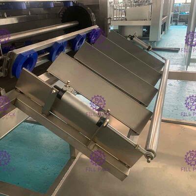 L'imbottigliatrice dell'acqua minerale di ISO9001 SS304 si decompone resistente