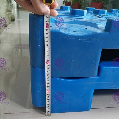 Su misura colori un pallet di plastica riciclato inferiore di 5 strati per una bottiglia di acqua da 5 galloni