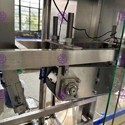 Riempitore dell'acqua del barilotto pianta 450 BPH della macchina di rifornimento dell'acqua da 5 galloni per l'acqua di Minear