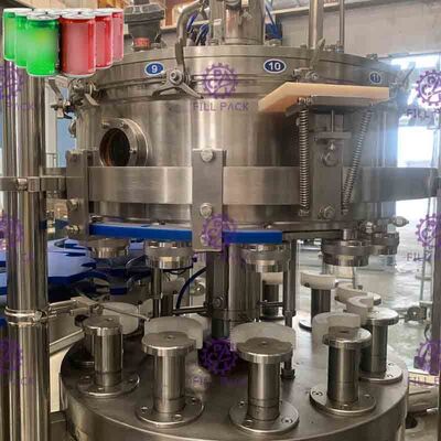 Il barattolo latta/dell'ANIMALE DOMESTICO ha carbonatato la macchina di rifornimento della bevanda, tappatrice di riempimento automatica piena