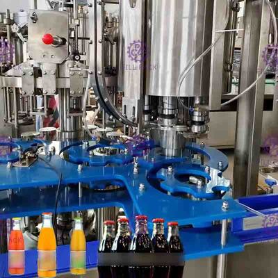 3 in 1 tappatrice di riempimento di lavaggio di Monoblock per la bevanda/vino del succo