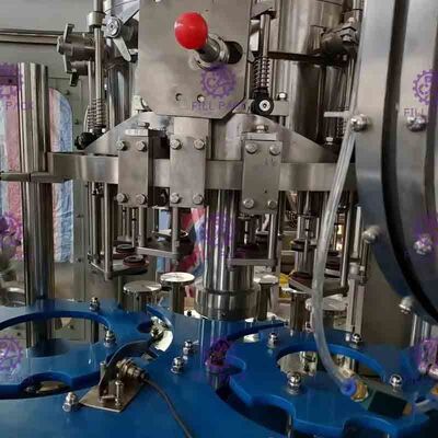3 in 1 tappatrice di riempimento di lavaggio di Monoblock per la bevanda/vino del succo