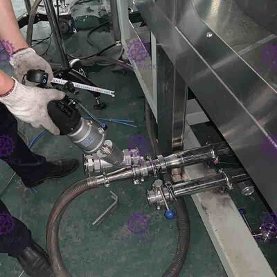 Avviti il tipo d'alimentazione macchina di rifornimento della cola/latta di soda/controllo Plc della macchina inscatolatrice