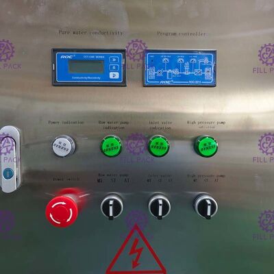 Mineral Drinking / Drinkable Water UF / Hollow Fibre Ultra Purification Equipment / Plant / Machine / System / Line