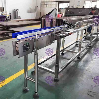 La macchina imballatrice della bottiglia automatica per il succo di riempimento a caldo imbottiglia la sterilizzazione inversa