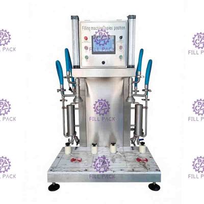 Linea di teste di plastica automatica della bottiglia di vetro 2 della macchina di rifornimento della birra dei semi riempitore del dispositivo