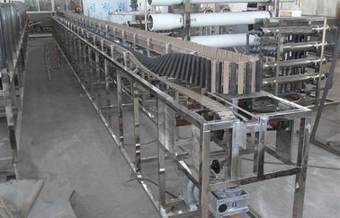 La plastica imbottiglia la larghezza elettrica del trasportatore dello sterilizzatore 220mm della bottiglia della macchina di rifornimento dell'olio