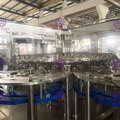 15000BPH 3 in 1 macchina di rifornimento bevente pura dell'acqua di bottiglia dell'ANIMALE DOMESTICO di Monoblock producendo acciaio inossidabile 304 dell'attrezzatura