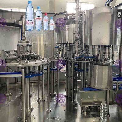 Piccola attrezzatura di riempimento 3 dell'acqua di bottiglia dell'ANIMALE DOMESTICO automatico in 1/Monoblock Aspetic 2000ml