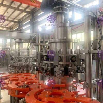 Tocchi l'acciaio inossidabile rotatorio delle teste 4.5KW della macchina di rifornimento del succo 18