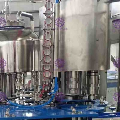 3 automatici in 1 TORSIONE arancio di Juice Filling Equipment With del granello della polpa FUORI dal coperchio a vite
