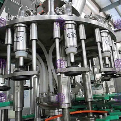 linea di riempimento 5000BPH del riempitore 3-In-1 della bevanda elettrica liquida asettica dell'attrezzatura