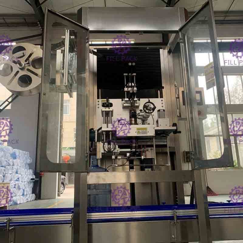 controllo dello SpA dell'etichettatrice della bottiglia di gallone dell'acciaio inossidabile 0-50BPM