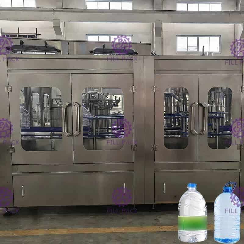 3L / bottiglia di plastica 2 dell'acqua minerale 5L/10L in 1 attrezzatura/impianti/macchina/sistema/linea di coperchiamento di riempimento risciacquare