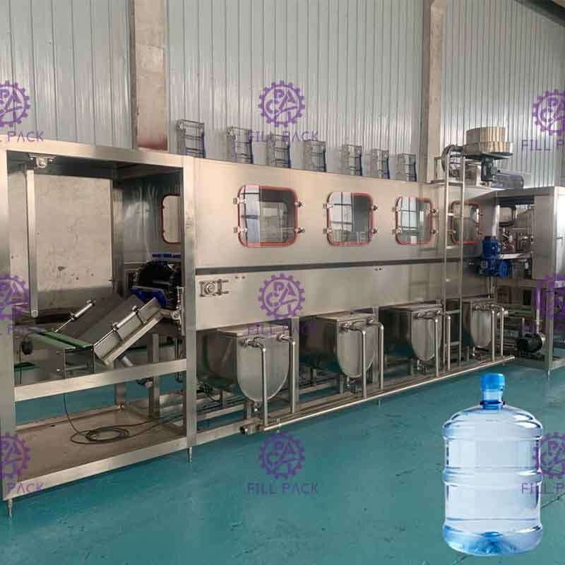 Macchina di rifornimento automatica piena dell'acqua da 5 galloni 300BPH per la linea di produzione dell'acqua potabile del barilotto 18.9L