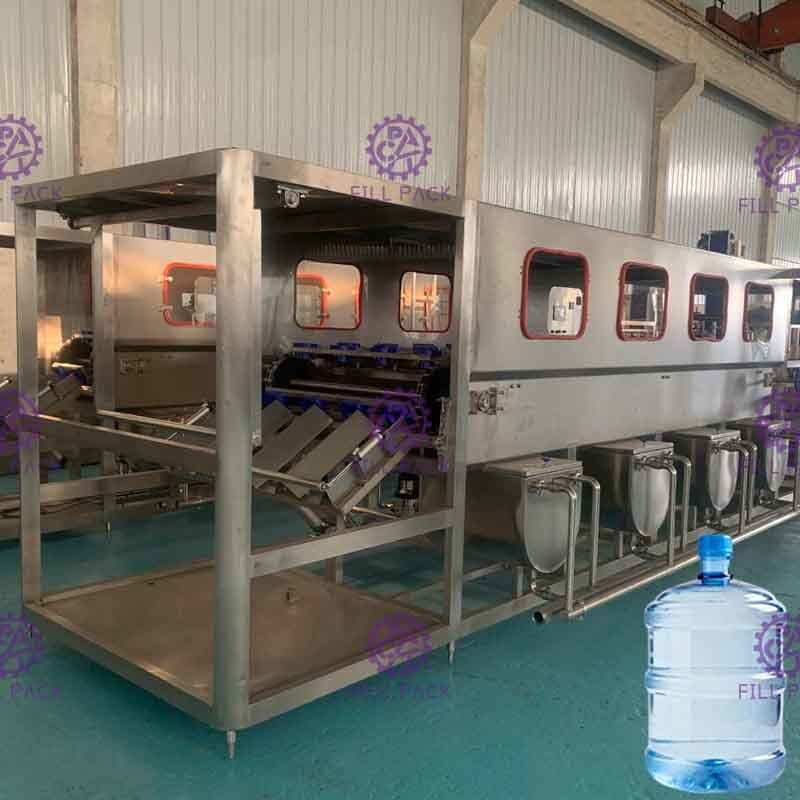 3 automatici in 1 linea di riempimento dell'acqua con la macchina di sigillamento della bottiglia di gallone 600 barili/h