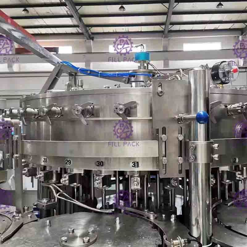 Vetro di plastica 3 della bevanda dell'ANIMALE DOMESTICO gassoso della bevanda in 1 macchina/attrezzatura/impianto/sistema Monobloc di produzione della bottiglia