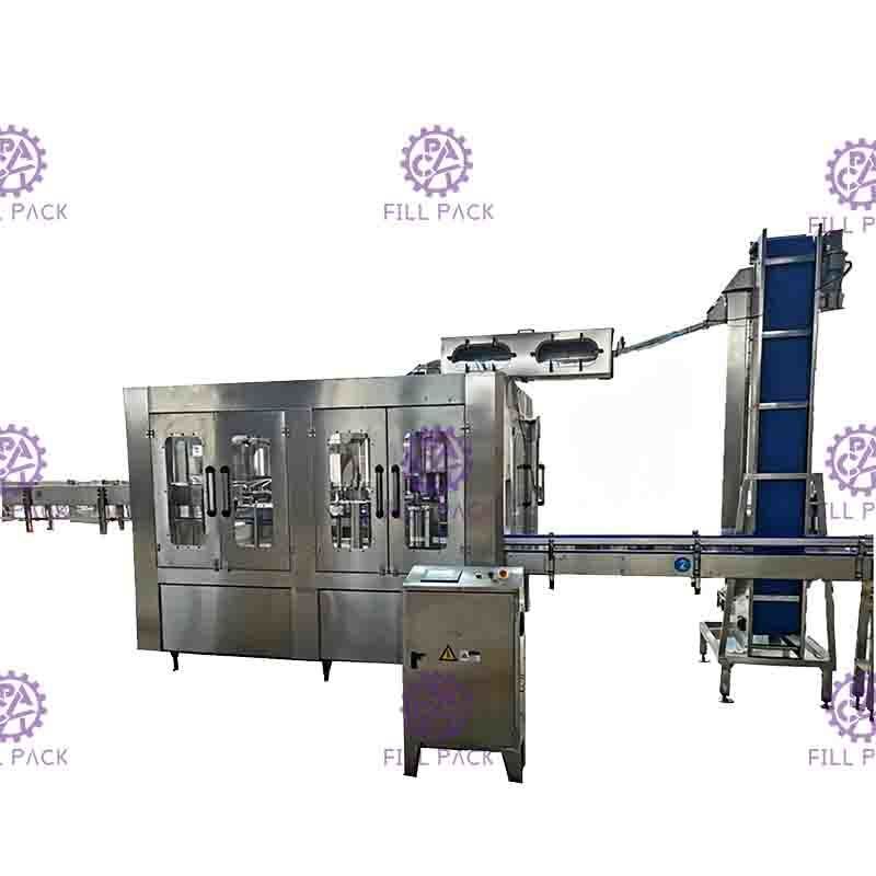 l'acqua di 2L Monoblock che risciacqua l'ANIMALE DOMESTICO della tappatrice del materiale da otturazione imbottiglia 0.5Mpa bevente puro
