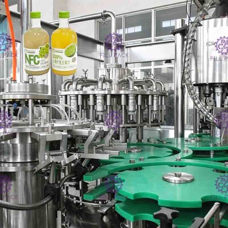 Il contatto SUS316 parte Juice Filling Machine adatto a cambiamento differente della bottiglia di dimensione